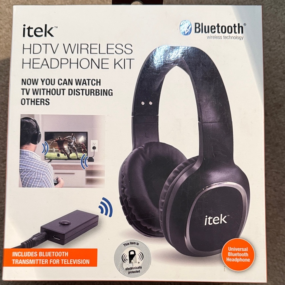 Black Wireless Headphone Kit